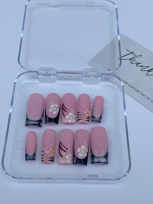 Floral elegance pink press on nail set